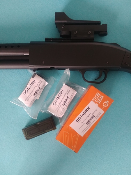 A real photo din Red Dot Firepower by JOHN SMITH (7)