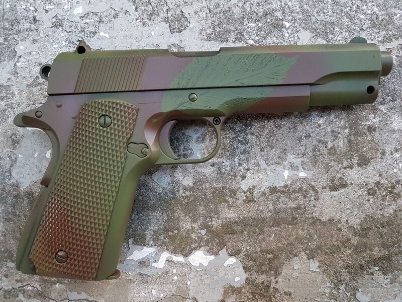 A real photo din Vopsea Army MFH Brown by Florian (1)