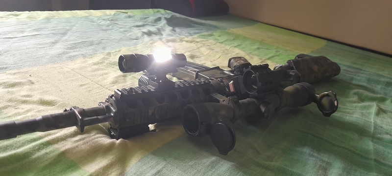 A real photo din Red Dot RIS Open Reflex Theta Optics by Testos (5)