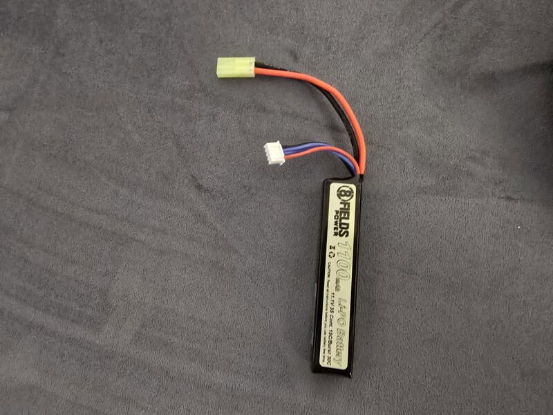 A real photo din Acumulator Li-Po 11.1V/1100mAh 15/30C VB Power by CONSTANTIN  (2)