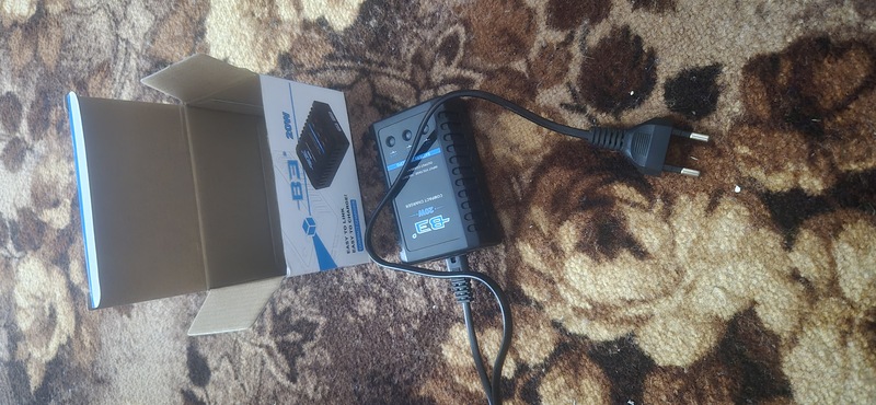A real photo din Alimentator B3 20W LiPo IMAX by Dumy (4)