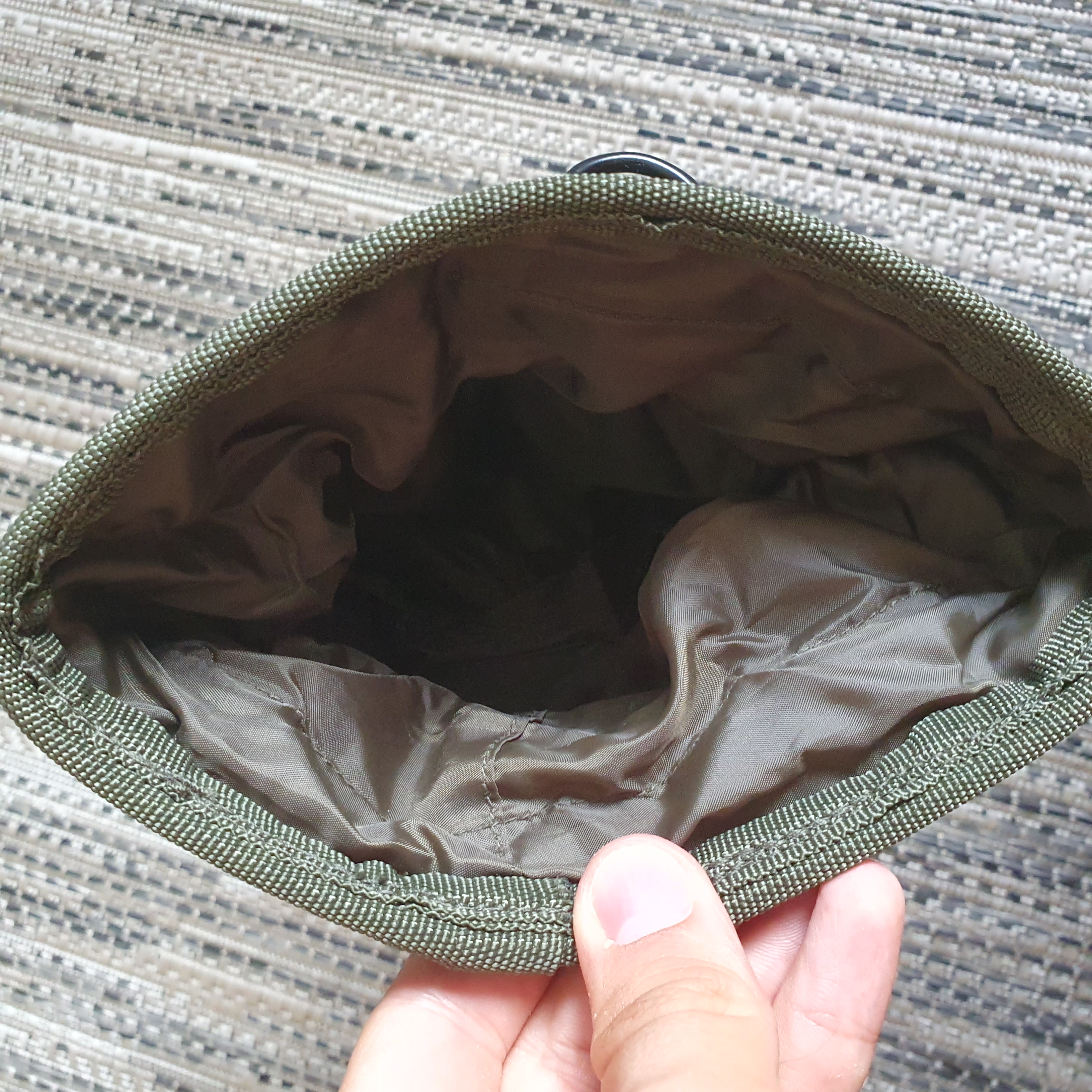 A real photo din Dump Pouch Mil-Tec Olive by Andrei (1)