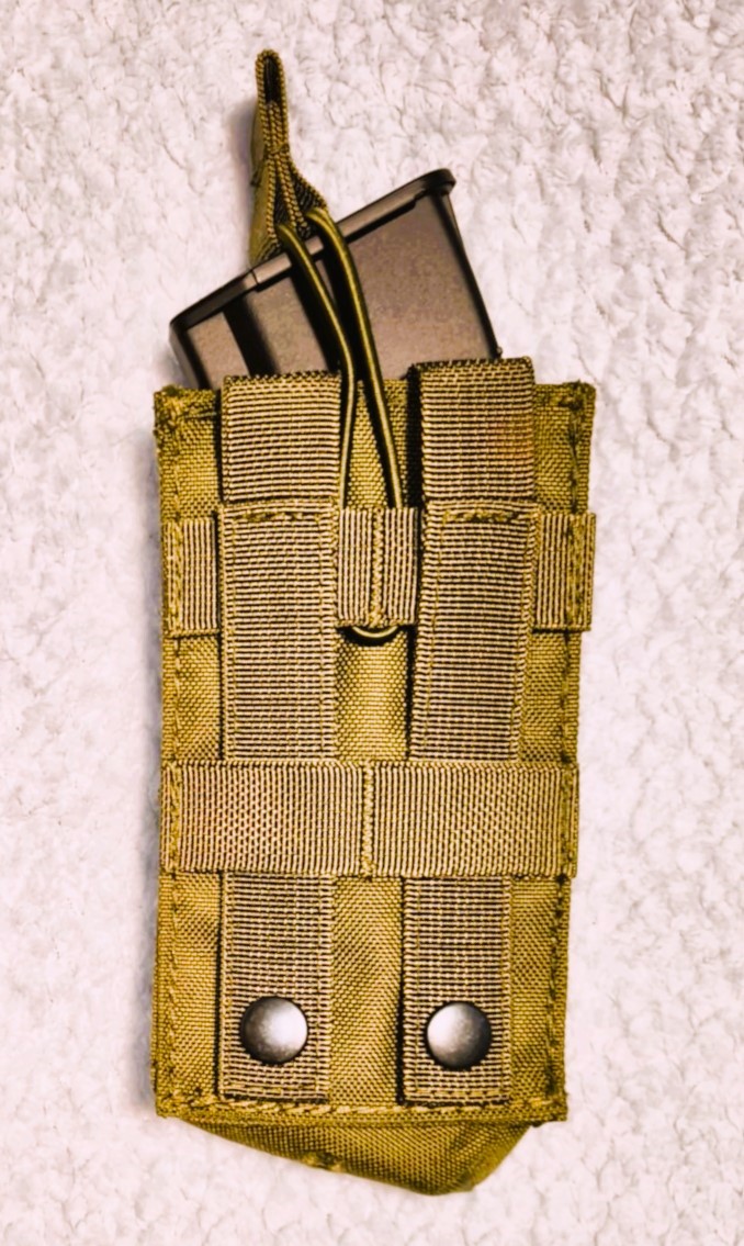 A real photo din Portincarcator single AK 8Fields Coyote by Andy (1)