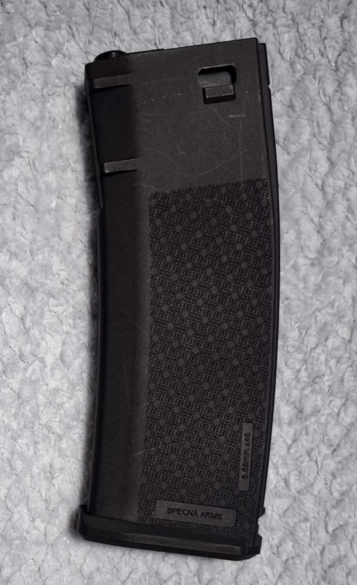 A real photo din Incarcator mid-cap 125 bile Specna Arms Negru by Andy (3)
