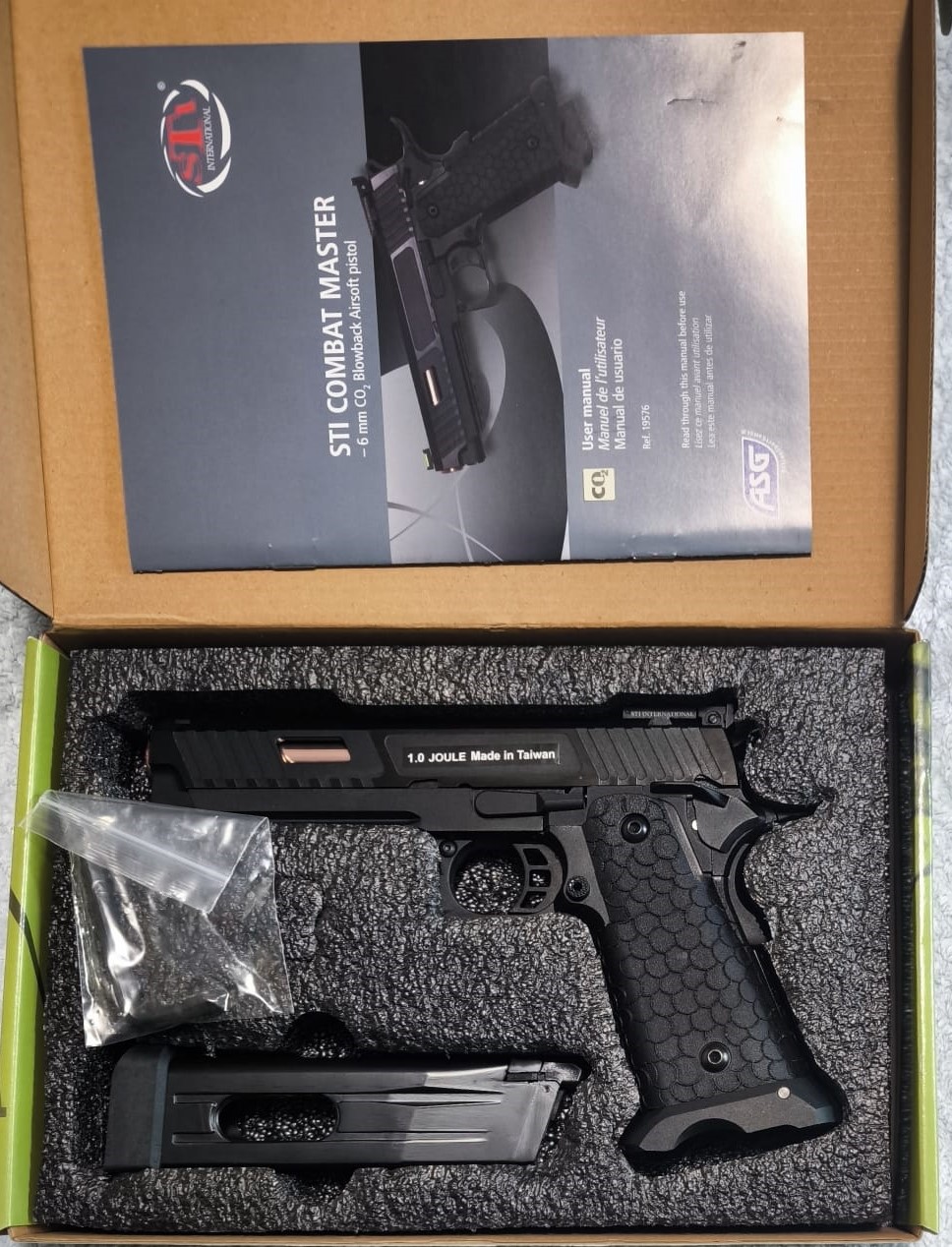 A real photo din Replica Combat Master CO2 STI by Andy (2)