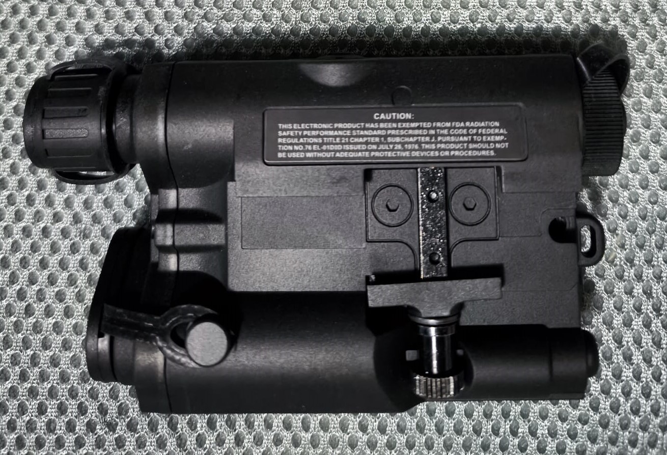 A real photo din Cutie acumulator PEQ15 Specna Arms by Andy (6)