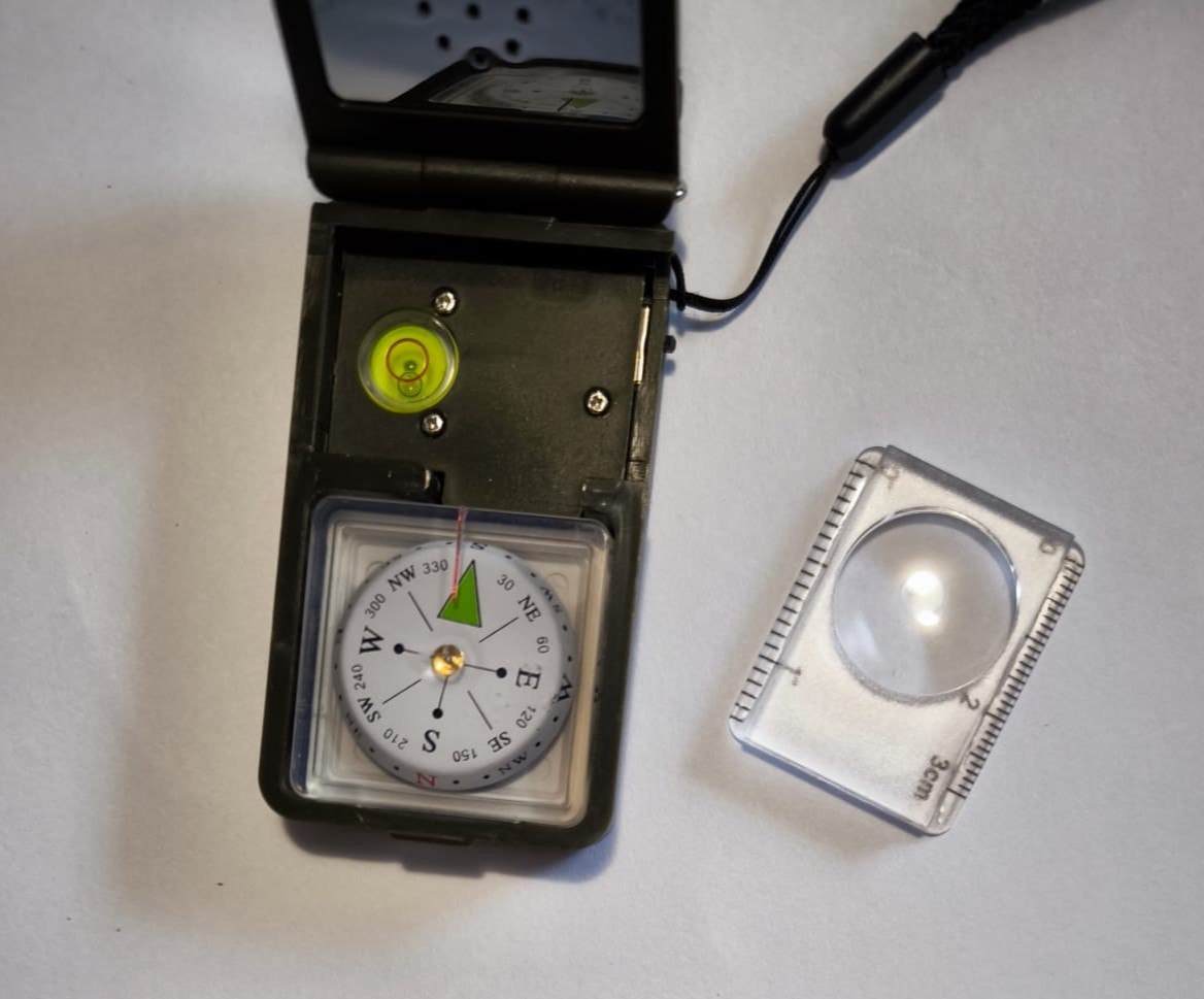 A real photo din Compas multifunctional Mil-Tec by Solo (2)