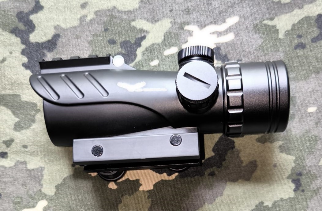A real photo din Red dot ACOG 30 mm JS-Tactical Negru by Emy (7)