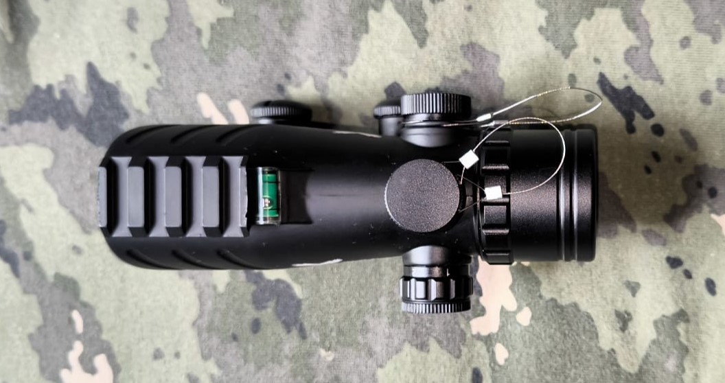 A real photo din Red dot ACOG 30 mm JS-Tactical Negru by Emy (1)