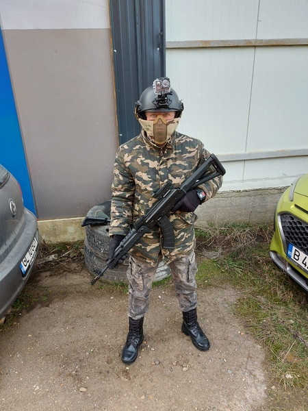 A real photo din Red Dot Firepower by Foarte bun (1)