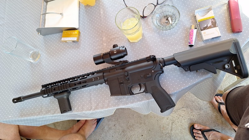A real photo din Red Dot Battle Reflex Theta Optics by Renato (1)