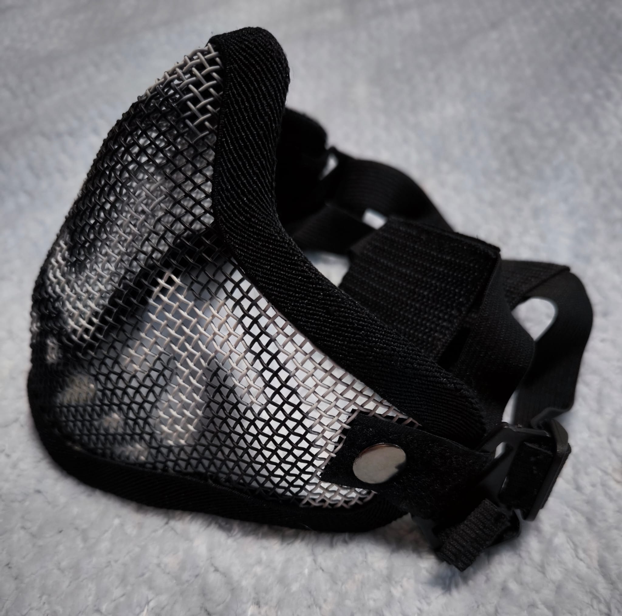 A real photo din Masca Plasa Metal Craniu Negru by Cosmin (4)