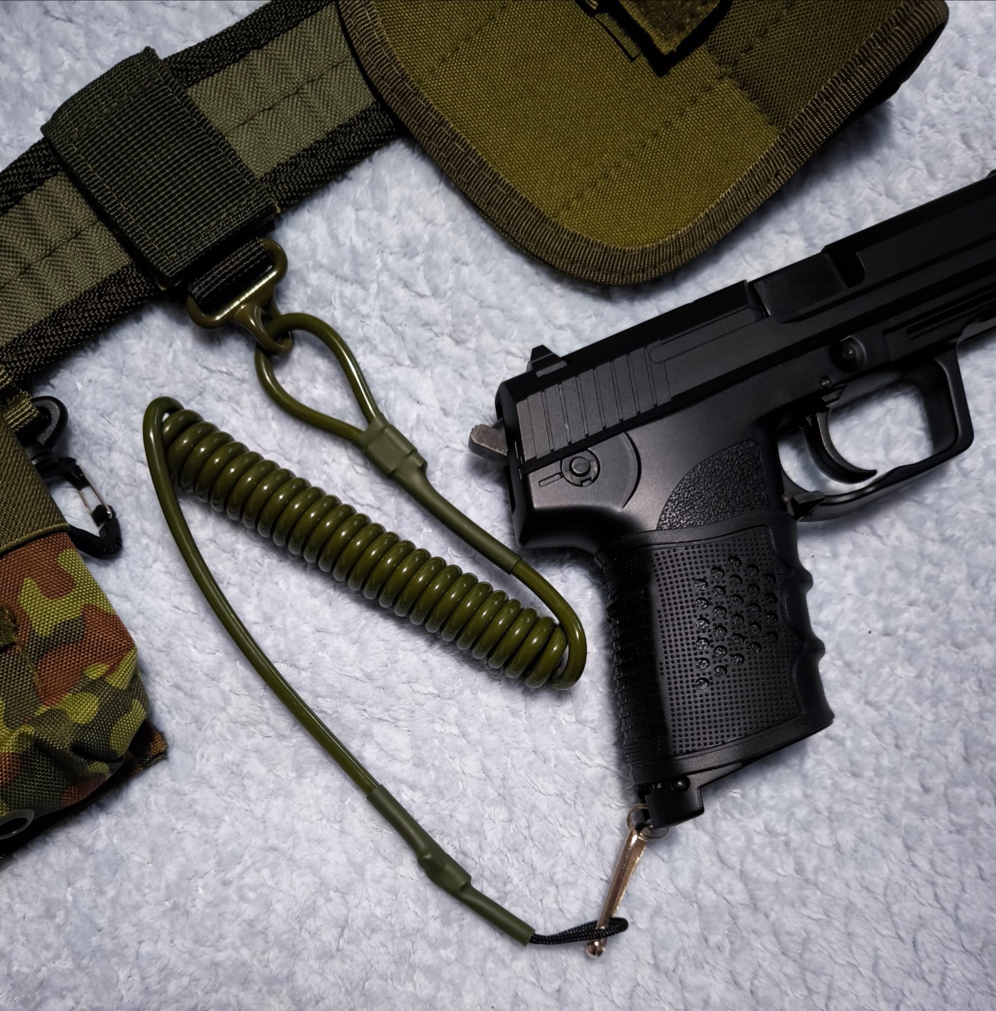 A real photo din Cordon siguranta Cybergun Olive by Cosmin (5)