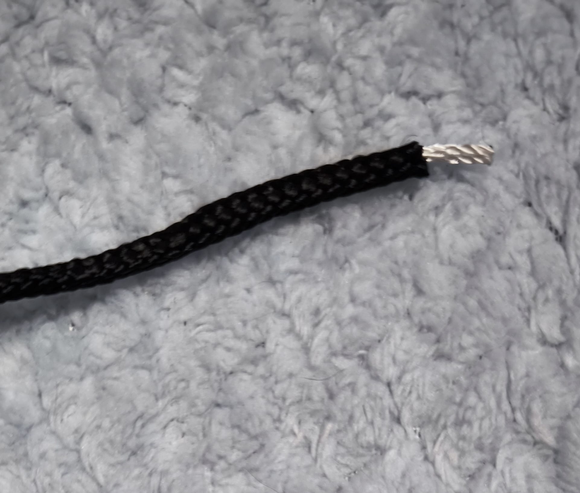 A real photo din Coarda utilitara paracord 15 m Negru Mil-Tec by Cosmin (4)