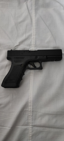 A real photo din Replica Glock 17 GBB CO2 Umarex by Cazan Marian (5)