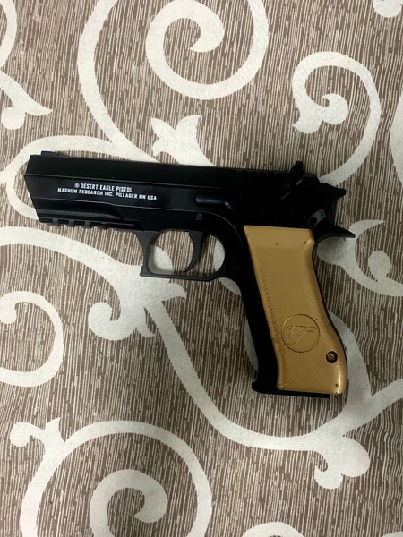 A real photo din Replica Baby Desert Eagle CO2 NBB by Cristian (1)