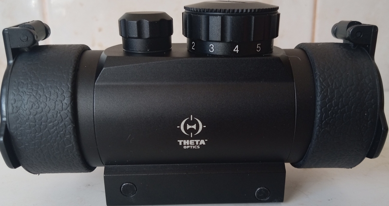 A real photo din Red Dot 1x30 Reflex Theta Optics by Petre (3)