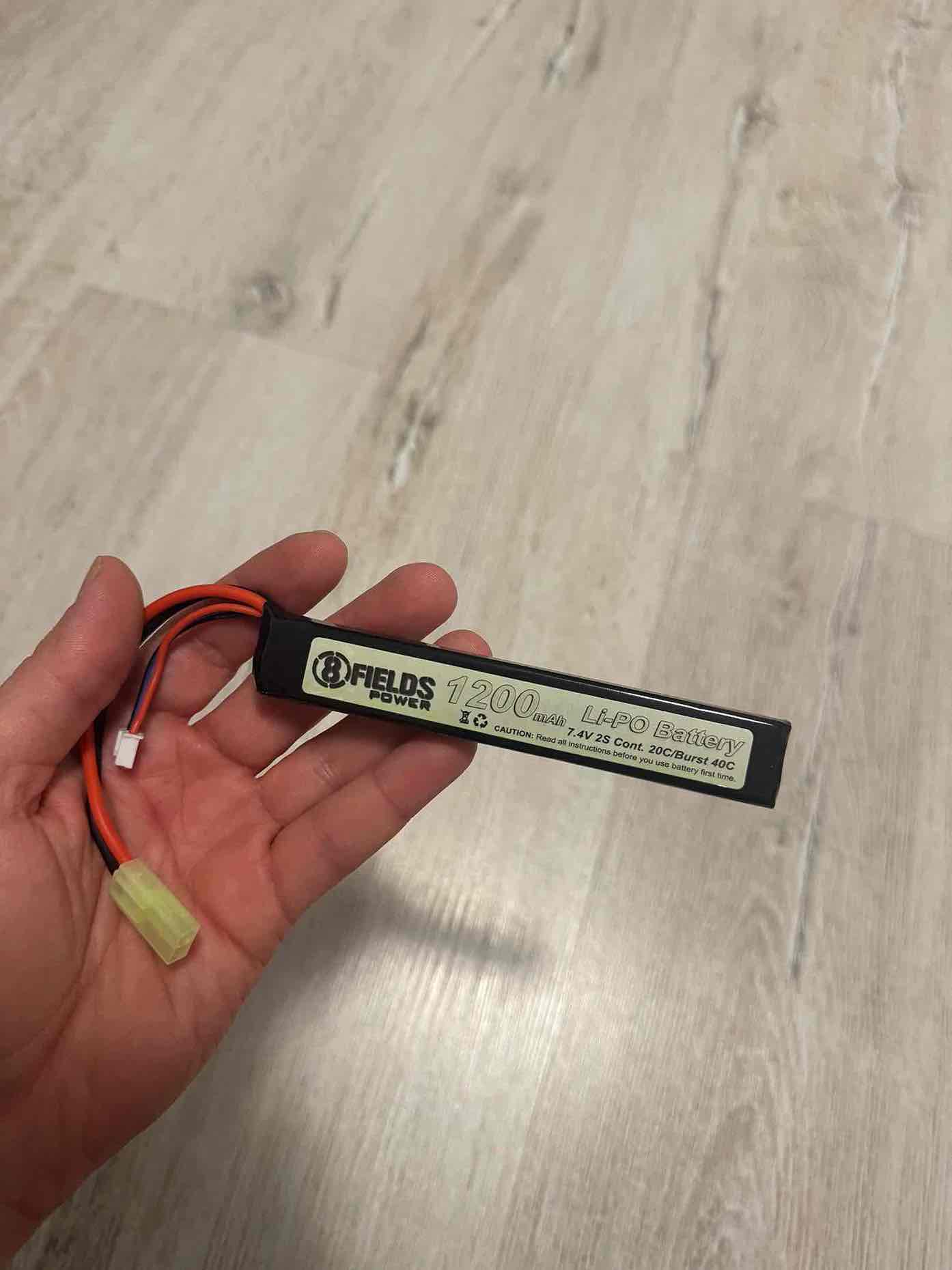 A real photo din Acumulator Li-Po 7.4V/1200mAh 20/40C VB Power by Andrei (1)