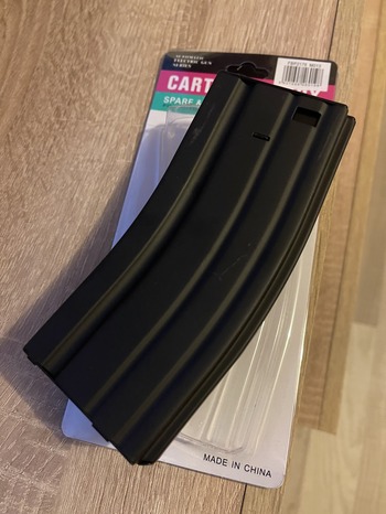 A real photo din Incarcator otel mid-cap 150 bile M4 Cyma by Buliga (3)