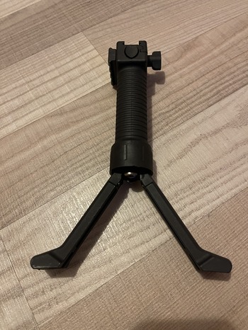 A real photo din Bipod/Maner pentru RIS negru ACM by Buliga (3)