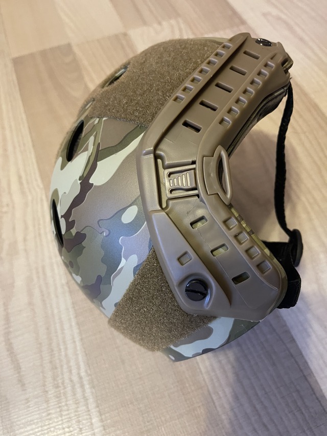 A real photo din Casca FAST PJ Emerson Gear Multicam by Buliga (4)