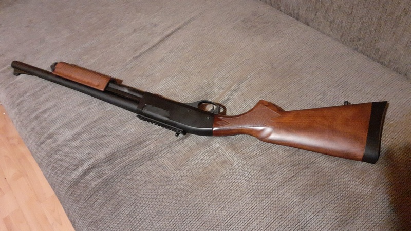A real photo din Replica shotgun M8870 gas Golden Eagle by Ion (1)