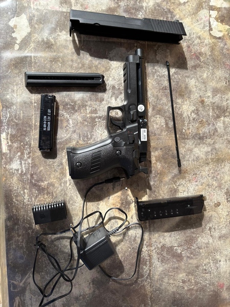 A real photo din Replica pistol CZ99 (CM.122) CYMA by Bogdan I. (4)