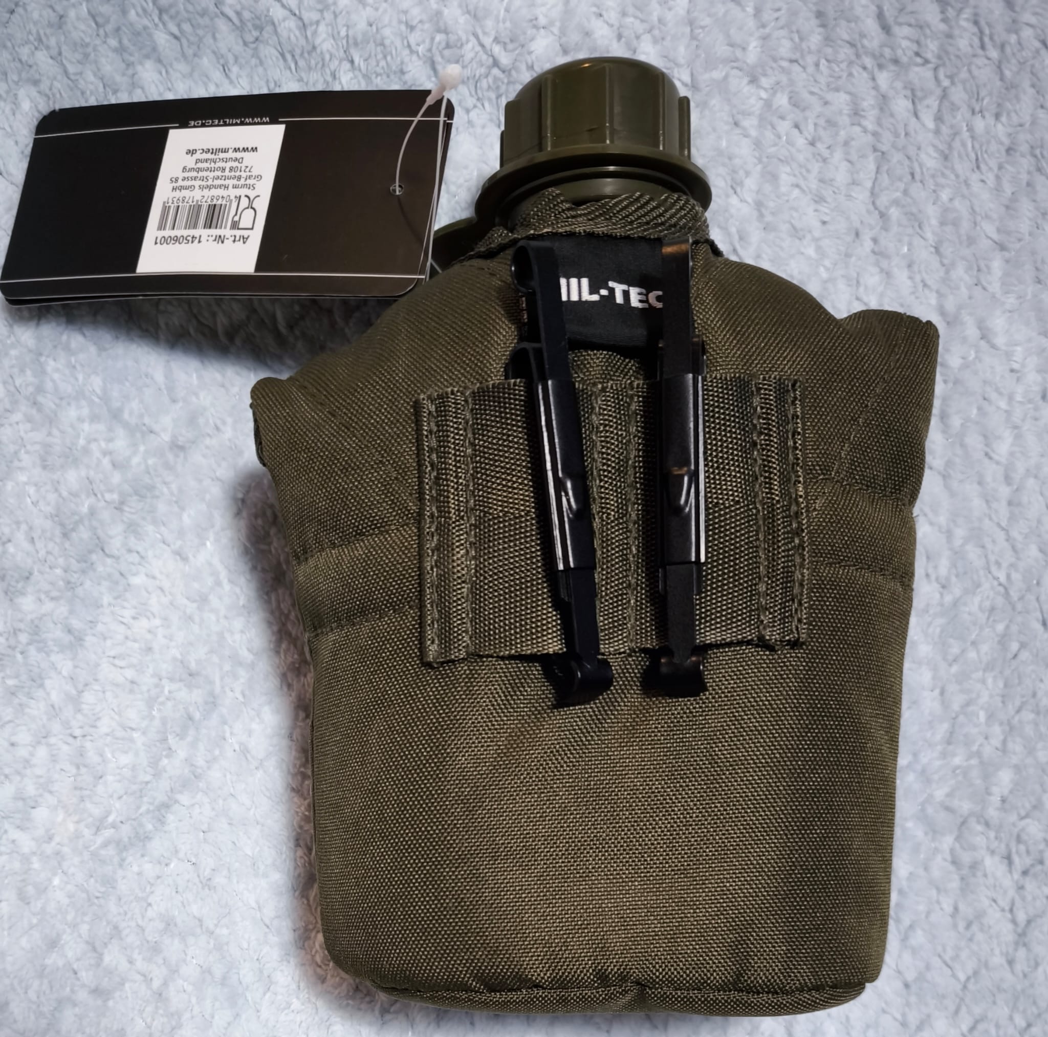 A real photo din Bidon apa 1 L cu husa Mil-Tec Olive by Cosmin (5)