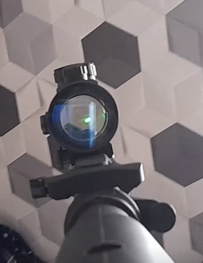 A real photo din Red Dot 1x40 Reflex Theta Optics by Razvan (2)
